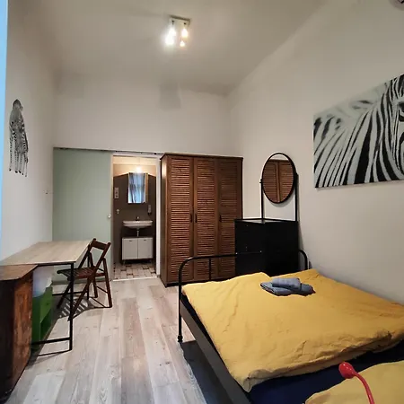 Charmhub Budapest: Your Stylish Sanctuary In The Heart Of The Gasthof *