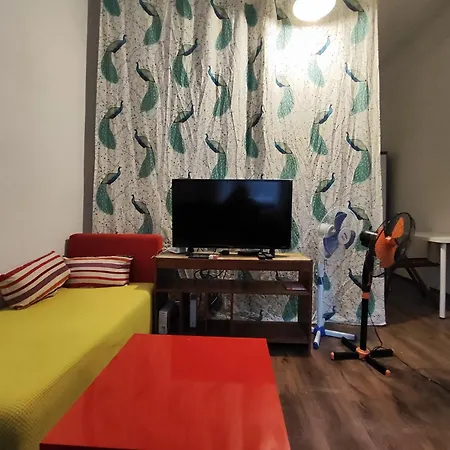 Charmhub Budapest: Your Stylish Sanctuary In The Heart Of The City * Budapest